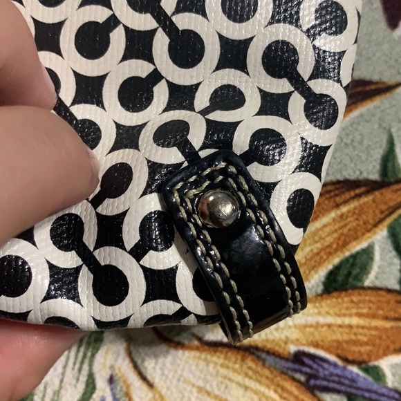 Coach black and white small purse / handbag - Picture 5 of 15